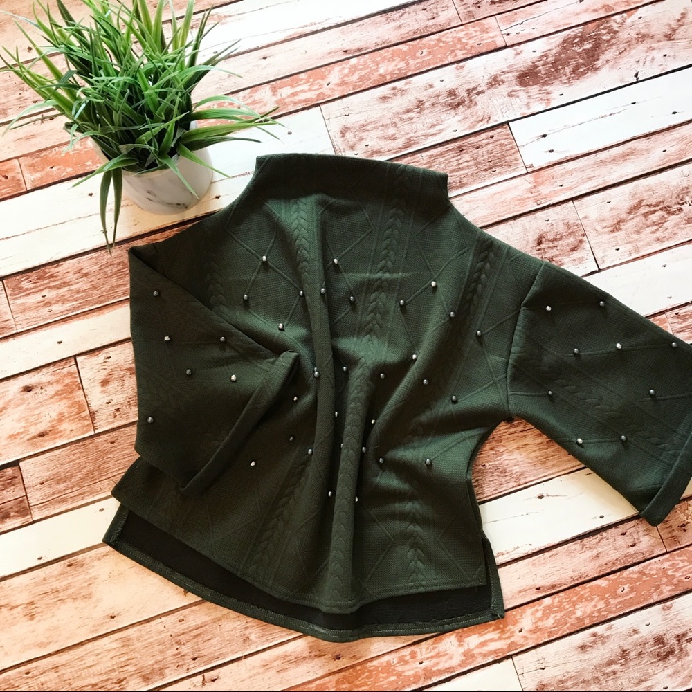 Never worn size small top